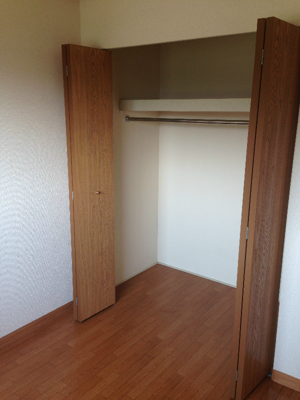 アドウェル壱番館 ベッドルーム