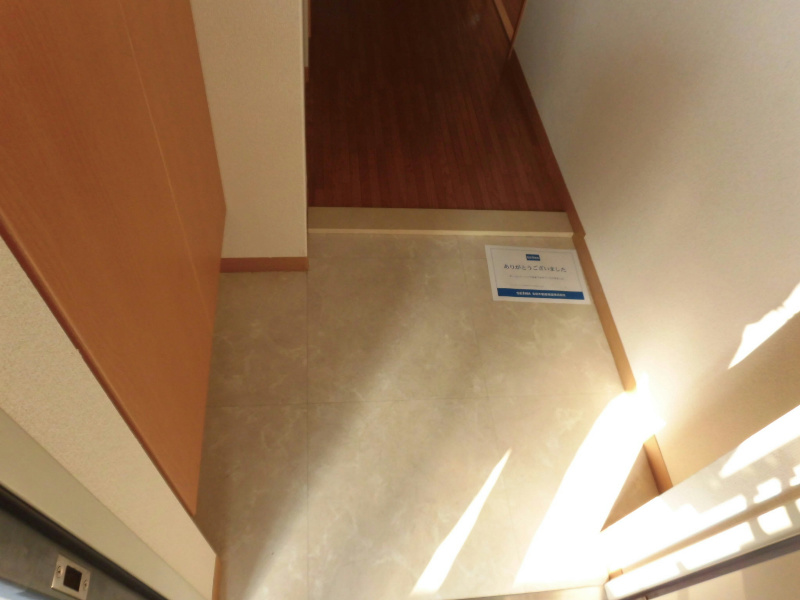 エスポワール弐番館 玄関