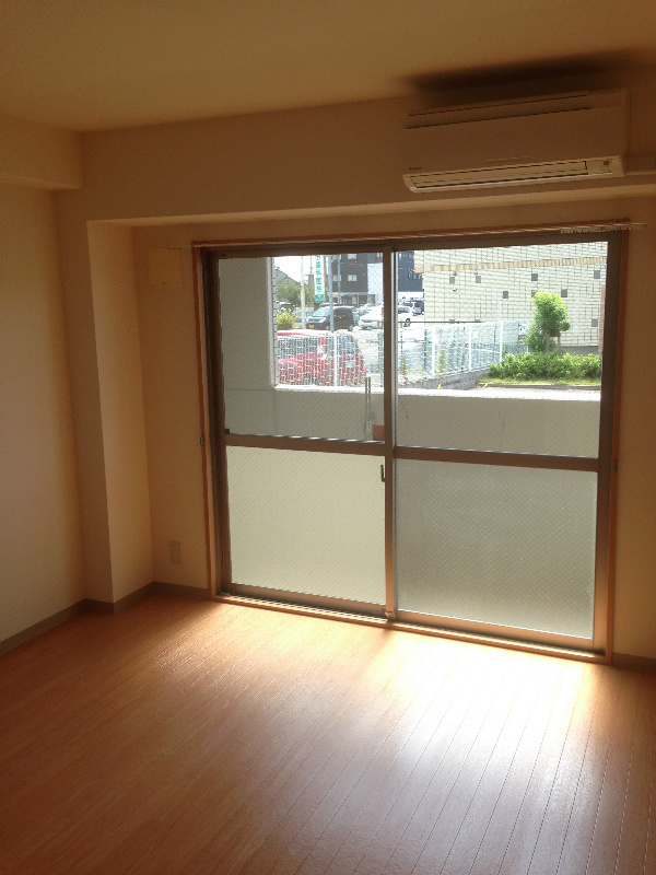 ヴェリテ・ソレイユ リビング