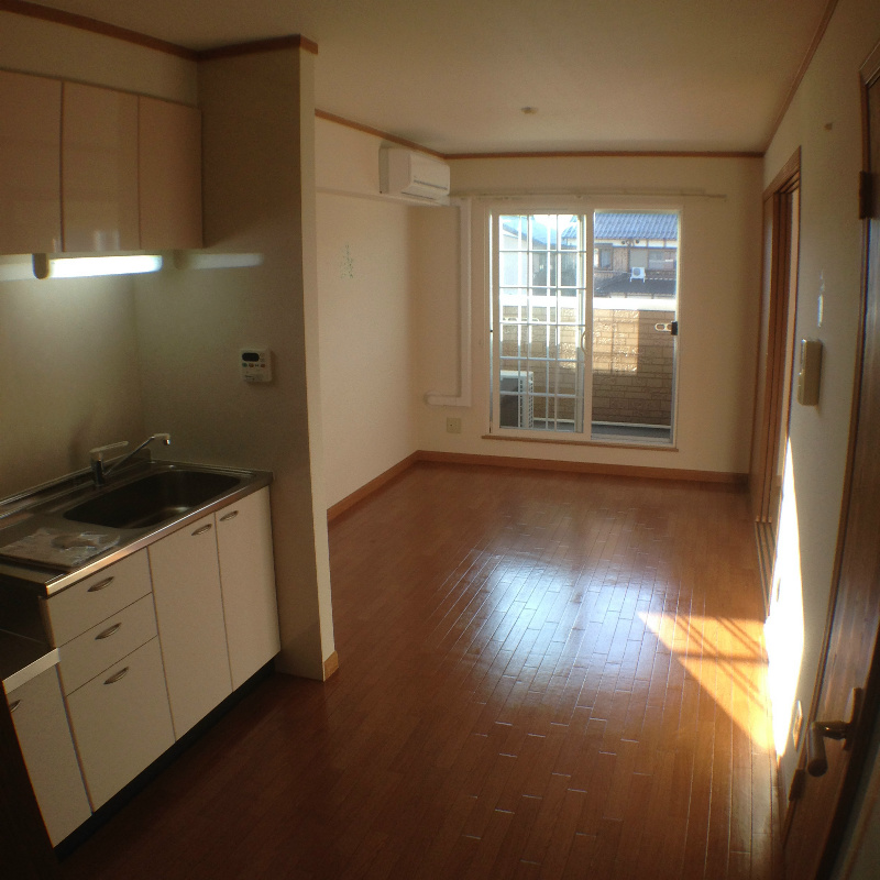 アドウェル弐番館 リビング