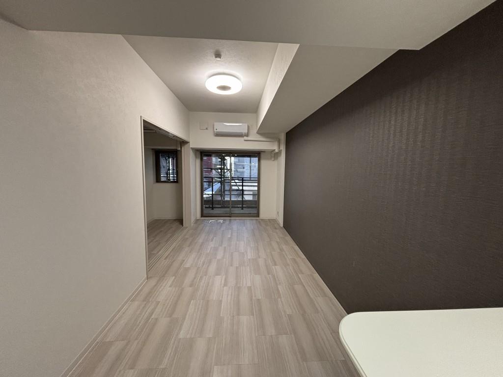 ファンファーレ黄金 リビング