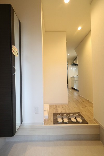 エムズアロッジオ 玄関