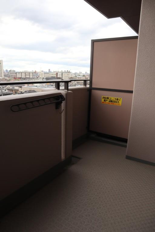 平野元町日興マンション ベランダ