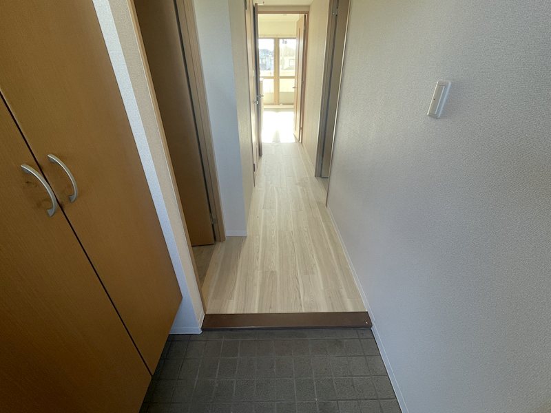 ダンデライオン 玄関