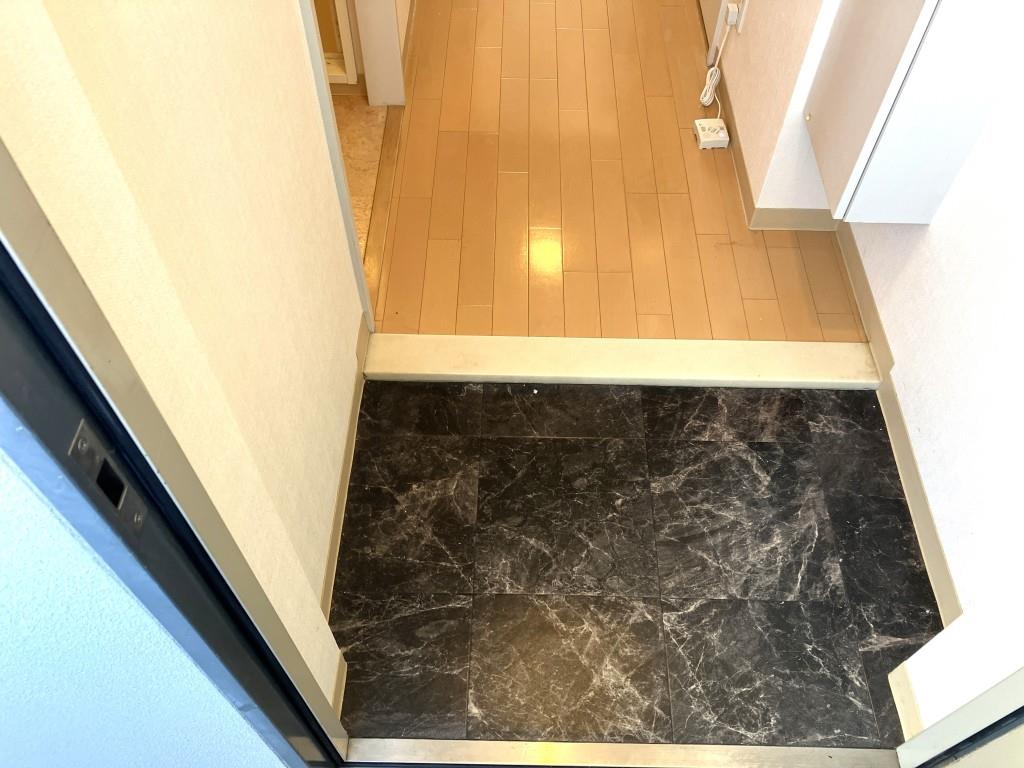 ベルメゾン・エグレット 玄関