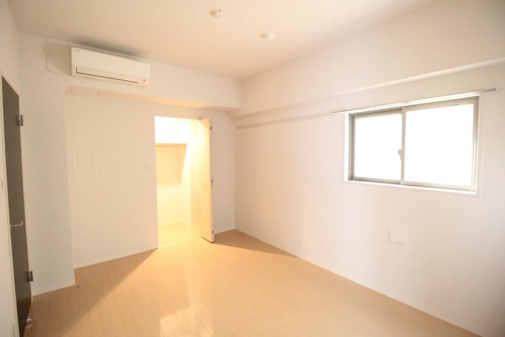 フィオーレ元浅草 ベッドルーム