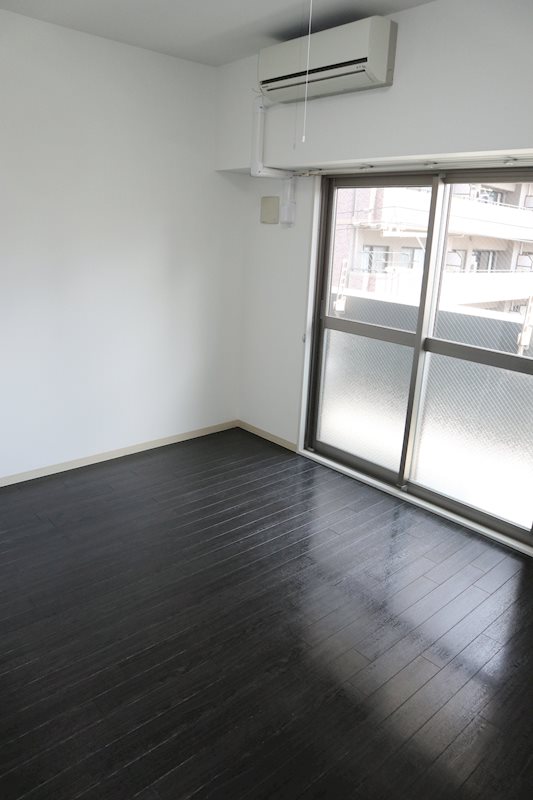 エムエスビル リビング