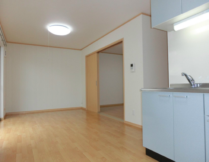 アーバン新家 リビング