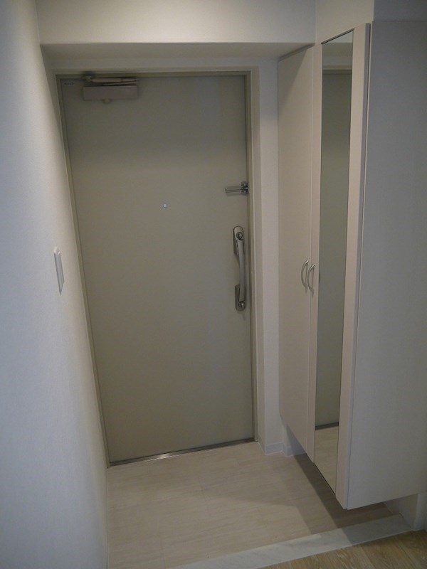 ペリドット長居公園 玄関