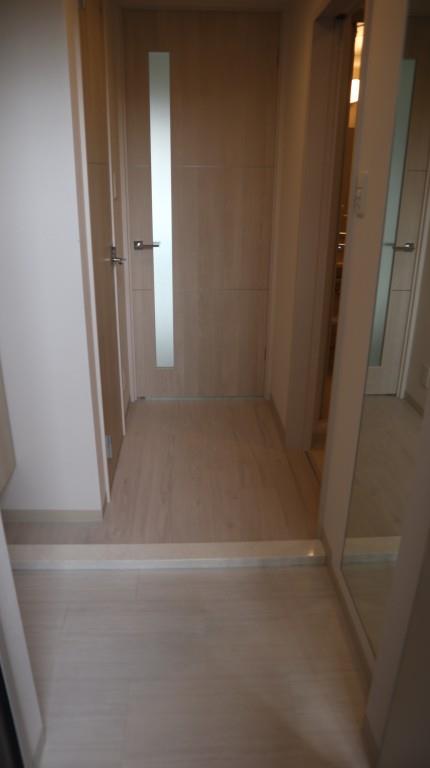 サンセール吹田 玄関