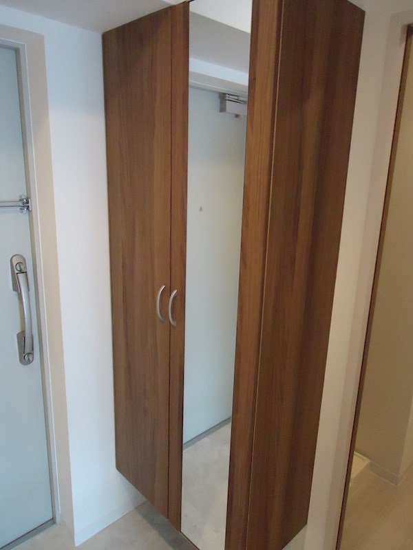 ミュージョン 玄関