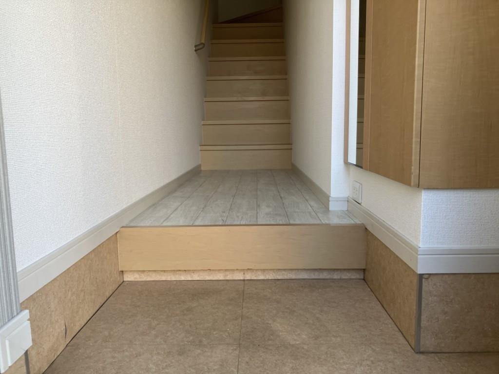 リュクス西明石Ⅱ 玄関