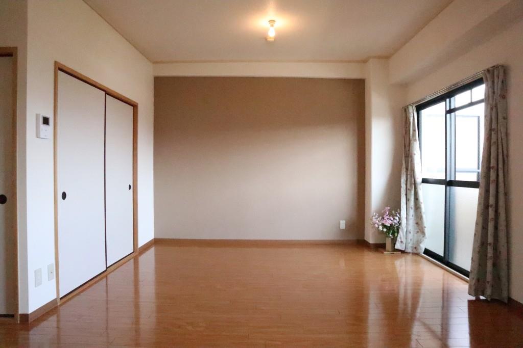 メゾンプランシェール リビング