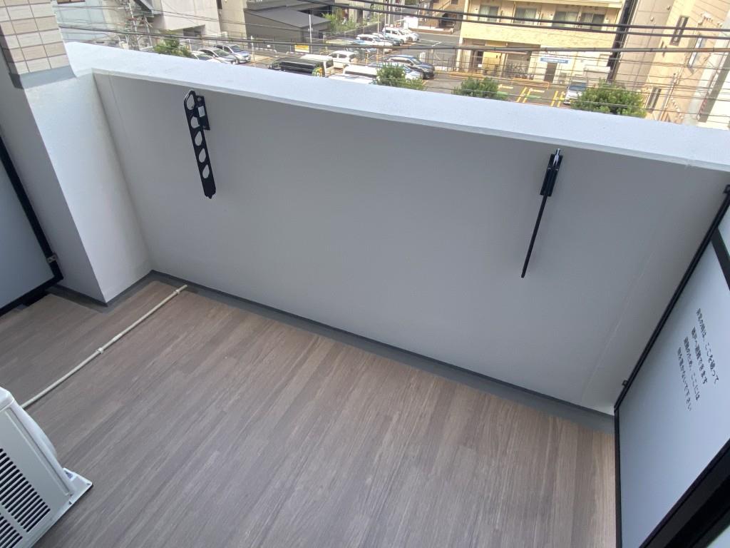 ROOTs Gyotoku ベランダ