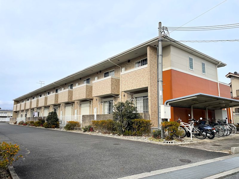 グラン シャリオ(守山市) 111号室 外観