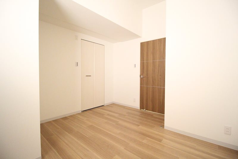 ル・マージュ新町 ベッドルーム