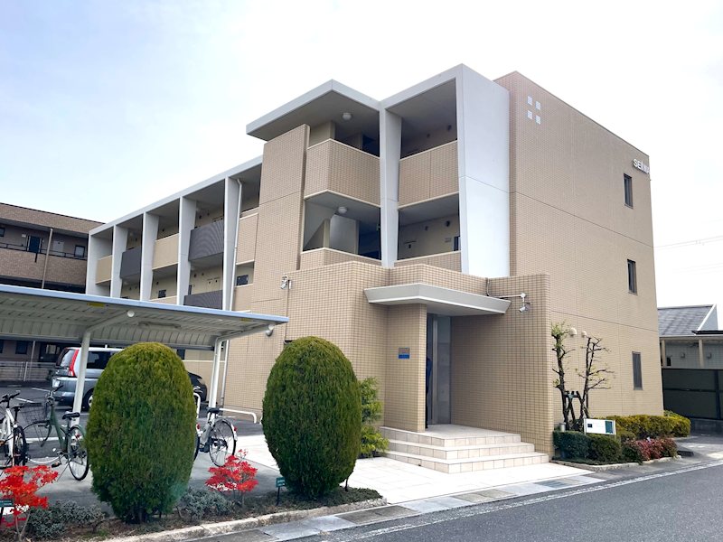 カーサ・ヴィヴァーチェ 203号室 外観