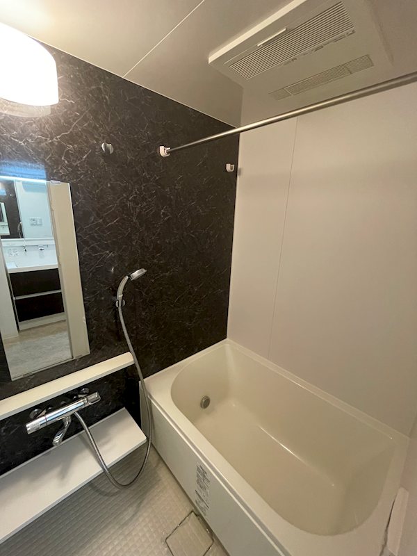 ラフィーエ横浜 風呂画像