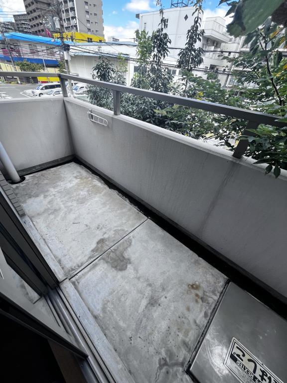 サンイースト江坂 ベランダ