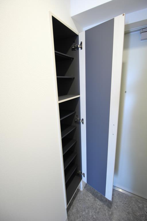 サンブリーズ 玄関