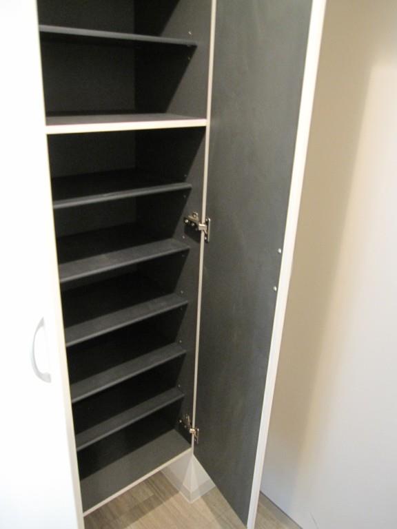 ユーノ 新宿柏木 玄関