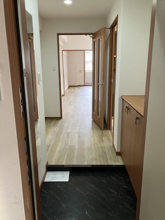 ボーベル長堀 玄関