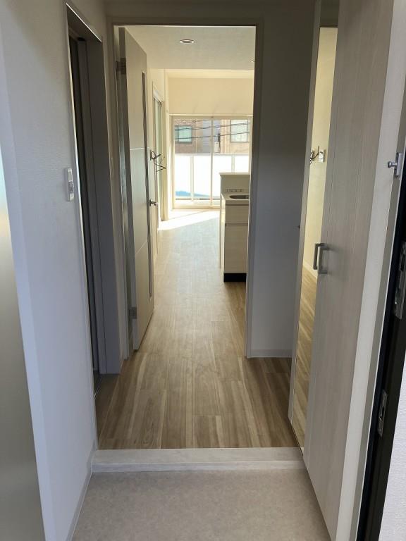 ラ・リヴィエール 玄関