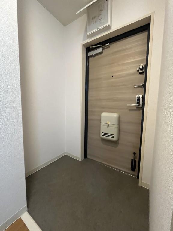 グランドール福川 玄関