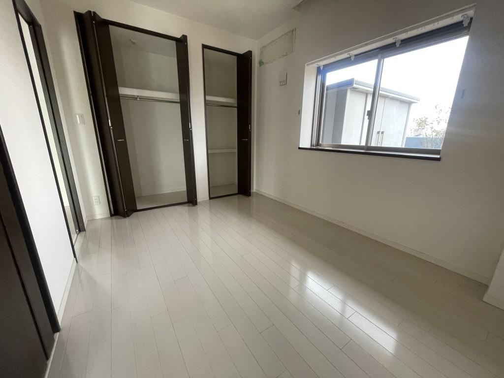 メゾンクラウン鷺洲 ベッドルーム