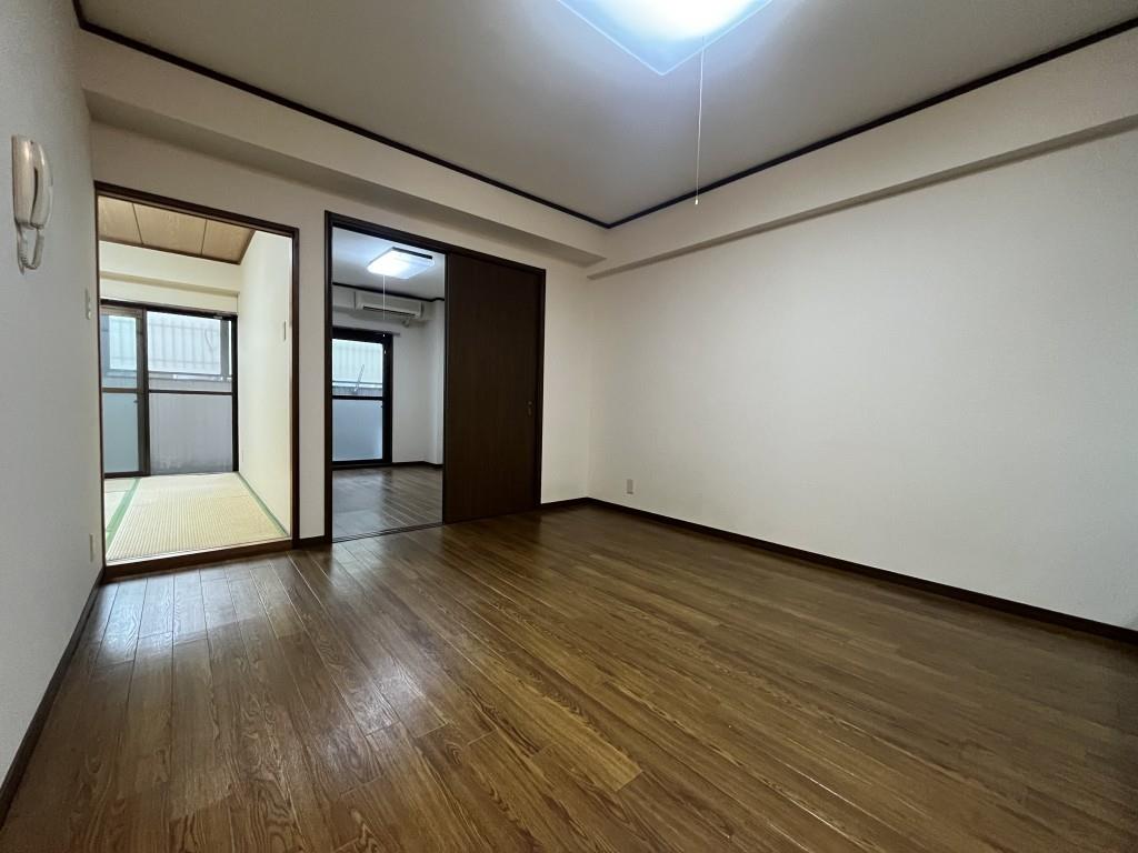 アーバンコートタムラ リビング