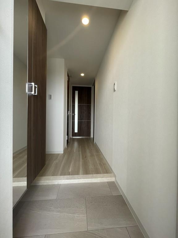 グランコート高槻 玄関