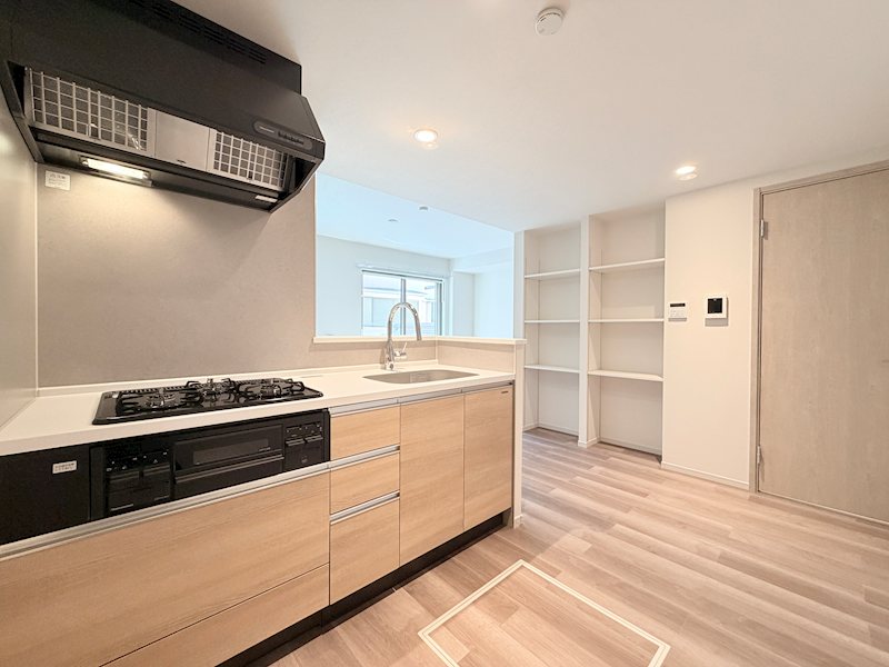 INSIDE SEA キッチン