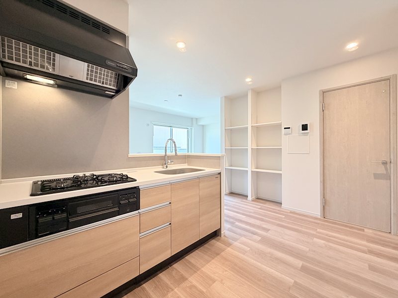 INSIDE SEA キッチン