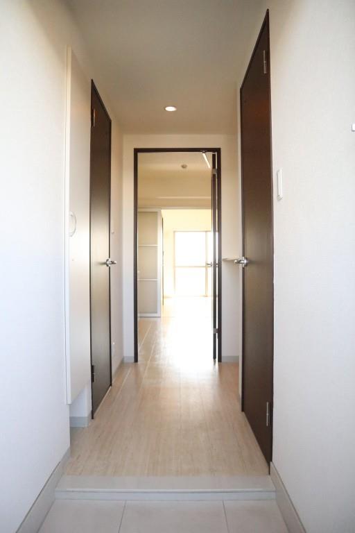 Art Pension高井田 玄関