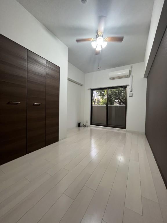 ラグゼ弁天町 リビング