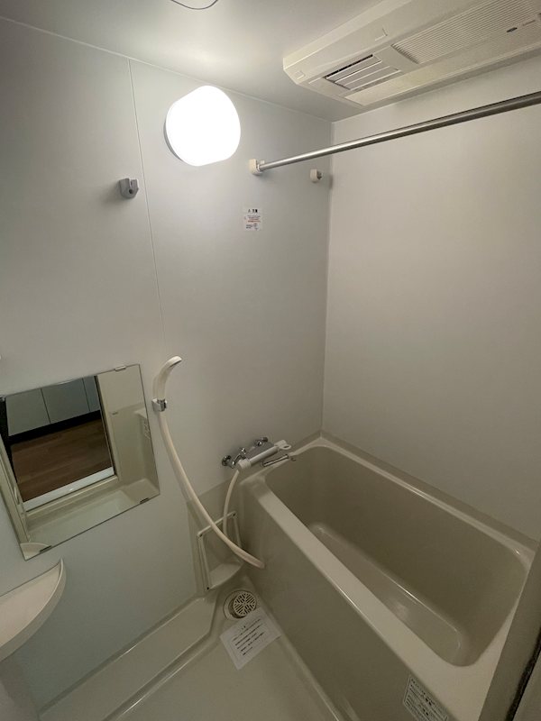 ルポルスタ湘南 風呂画像