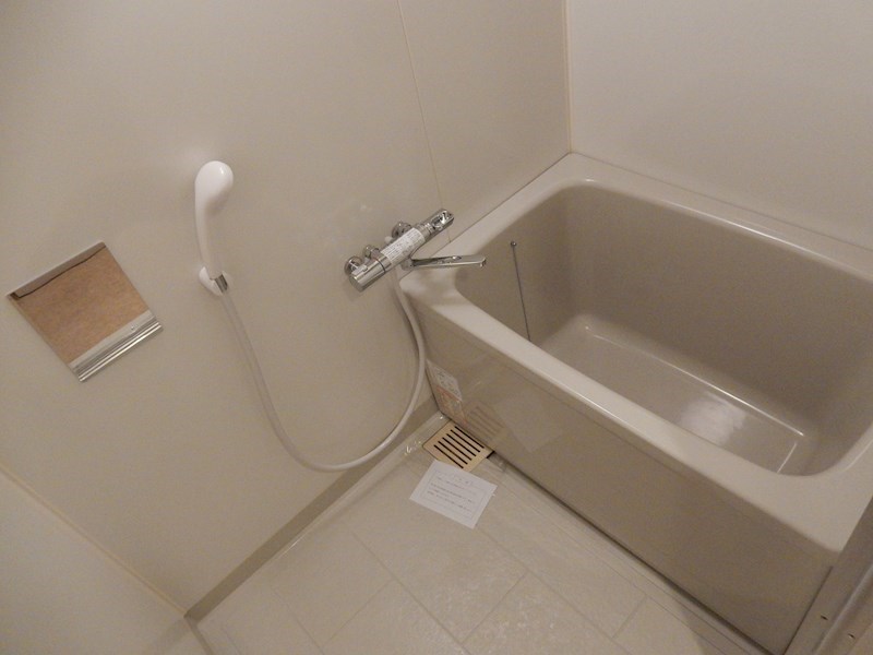 シャトー・ド・グリシーヌ 風呂画像