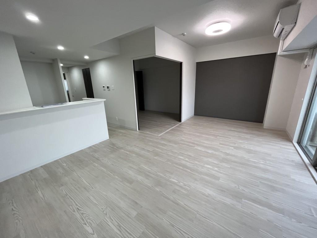 レヴィスタ名東 リビング