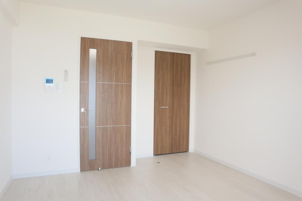 メイプル岩塚本通 リビング