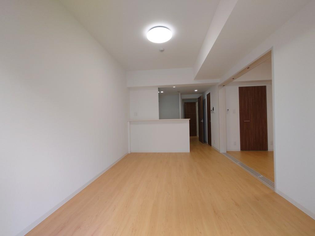 パークゲート栄白川 リビング