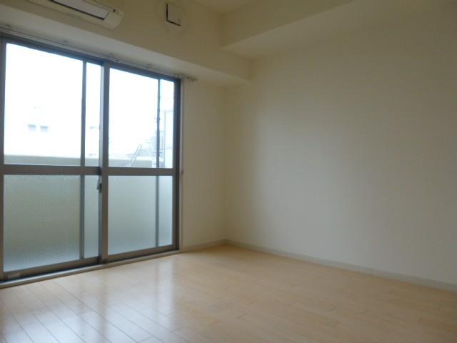 ビヤンポート リビング