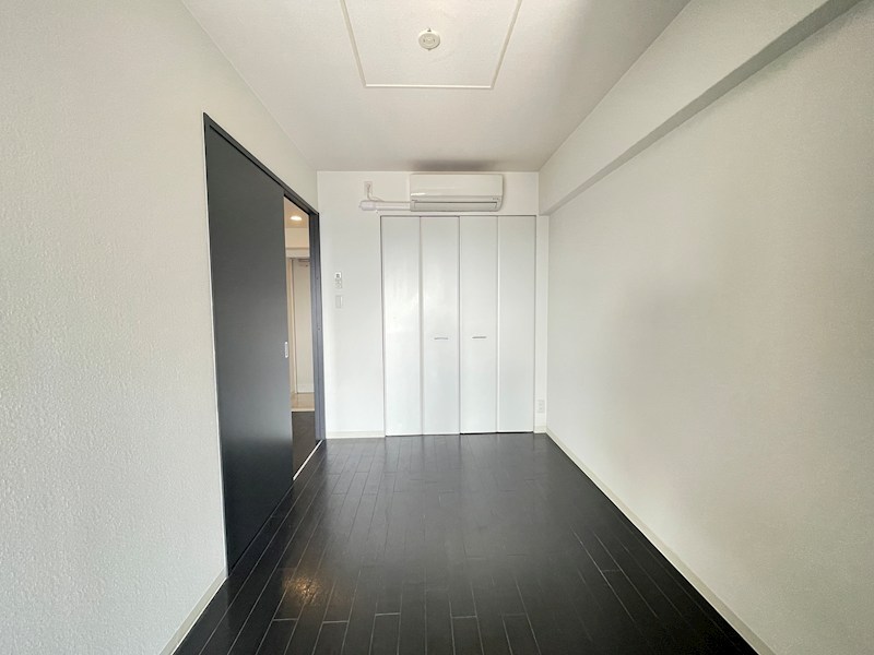 プレメント豊中 ベッドルーム