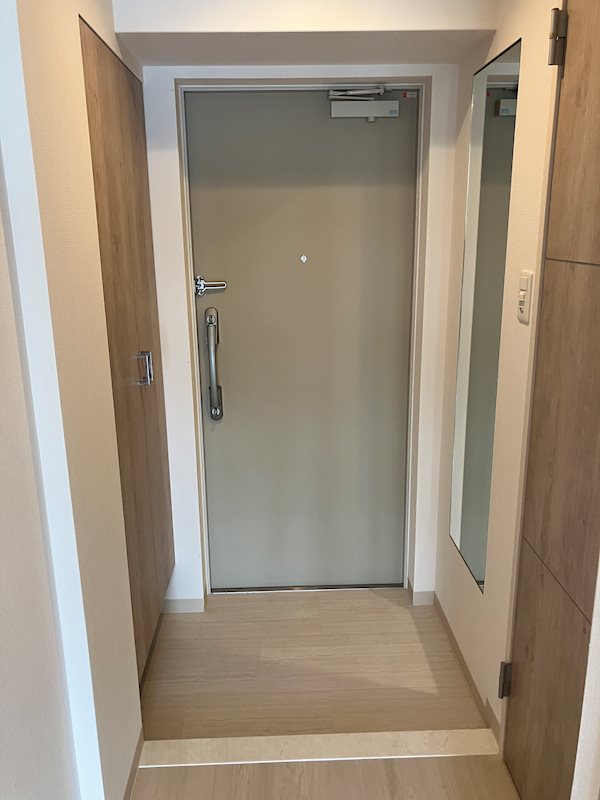 グランディール大今里 玄関