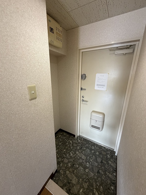 ディアコート藤井寺 玄関