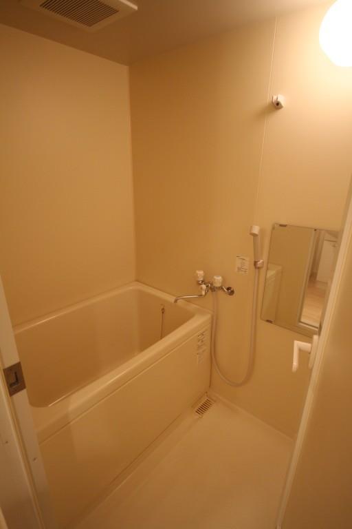 コンフォール平野 風呂画像