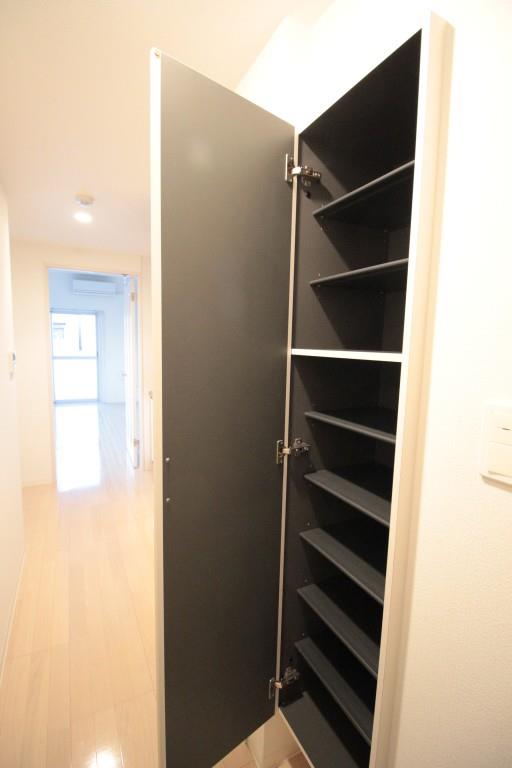 アウラデパリュ－ル その他4