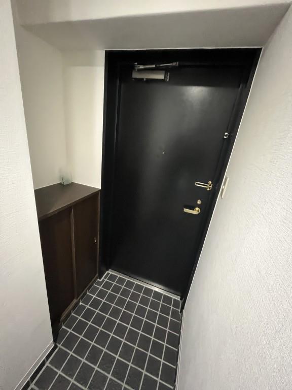 モア・ハナノキ 玄関