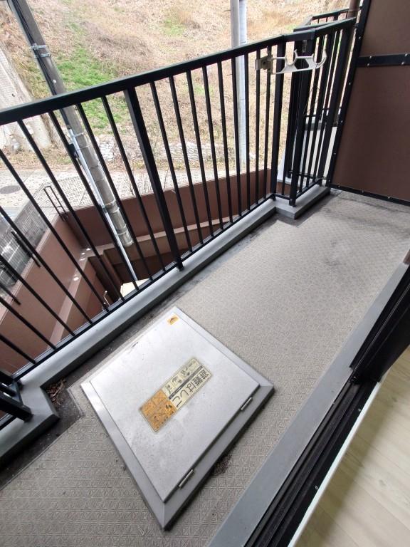 シャイン塩釜ハイツ ベランダ