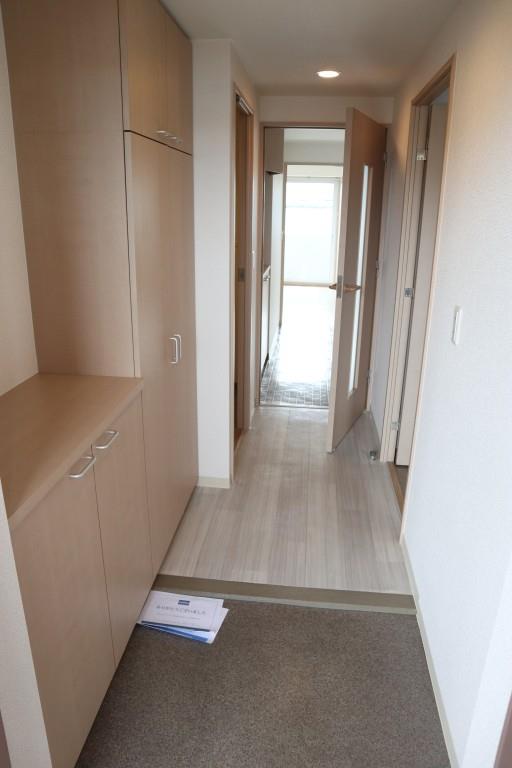 レーベン・くすのき 玄関