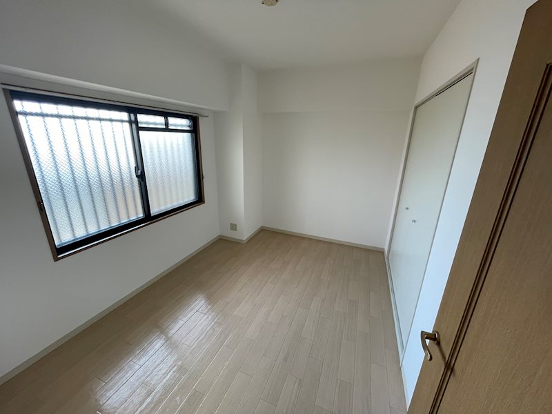 プリムール ベッドルーム